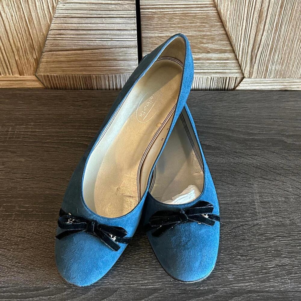 Talbots Women's Blue Suede Leather Flats Size 8N Bow